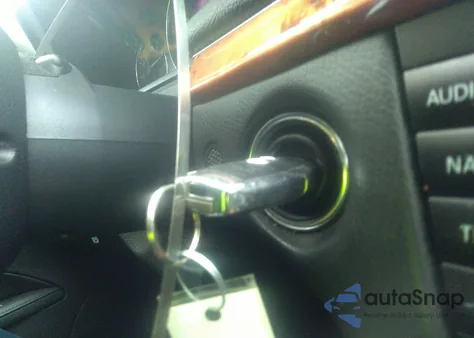 2006 Mercedes-Benz E 350 4Matic z USA, uszkodzony, nr VIN WDBUF87J46X204392